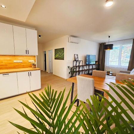 3 Room Apartment 2X Balcony, New Building, 21 ブラチスラヴァ エクステリア 写真