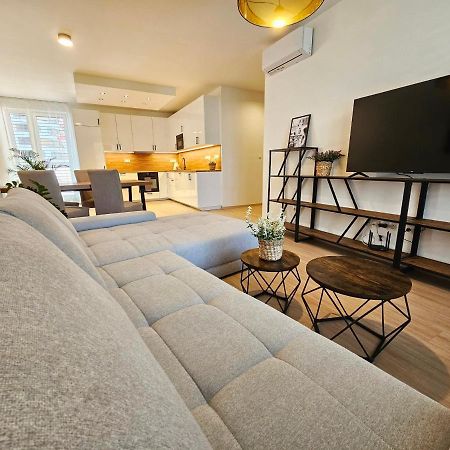 3 Room Apartment 2X Balcony, New Building, 21 ブラチスラヴァ エクステリア 写真