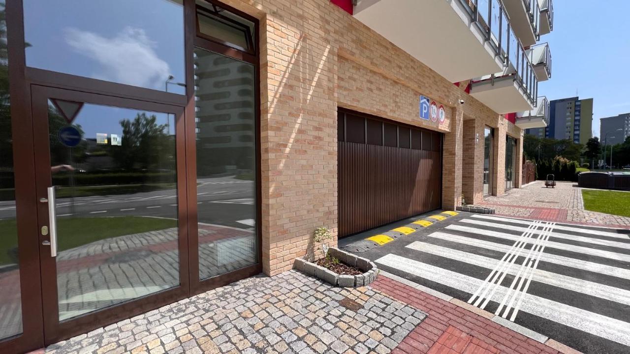 3 Room Apartment 2X Balcony, New Building, 21 ブラチスラヴァ エクステリア 写真