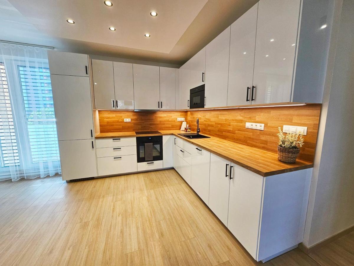 3 Room Apartment 2X Balcony, New Building, 21 ブラチスラヴァ エクステリア 写真